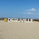 Zen Et A Deauville, Piscine, Parking, Wifi Довиль