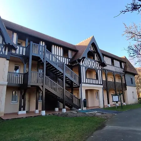 Appartement Zen Et à Deauville, Piscine, Parking, Wifi