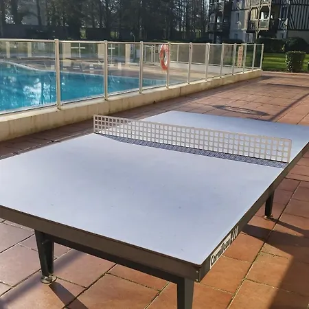 Zen Et A Deauville, Piscine, Parking, Wifi Lägenhet *