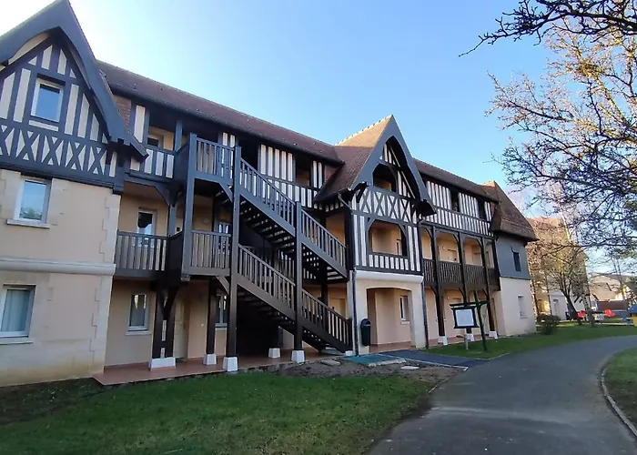 Appartement Zen Et à Deauville, Piscine, Parking, Wifi